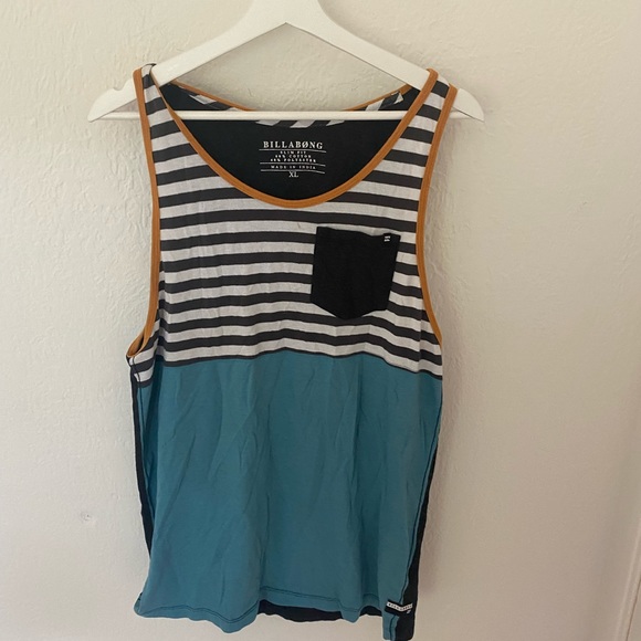 Billabong tank size extra large - Picture 2 of 6